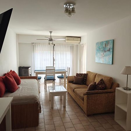 Departamento Amoblado En Pleno Centro, Con Cochera Баия-Бланка Экстерьер фото
